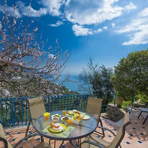 Casa Pina Amalfi
